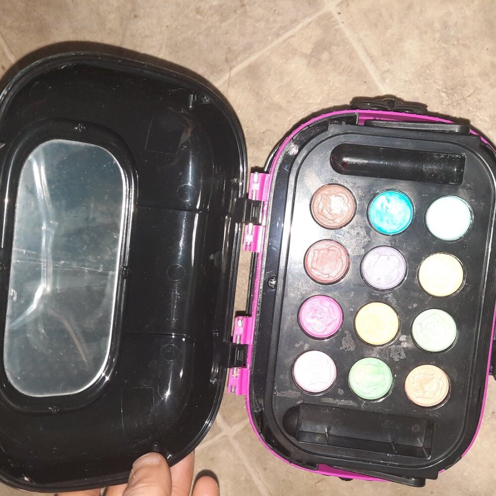 Make Up set - Picture 6 of 12